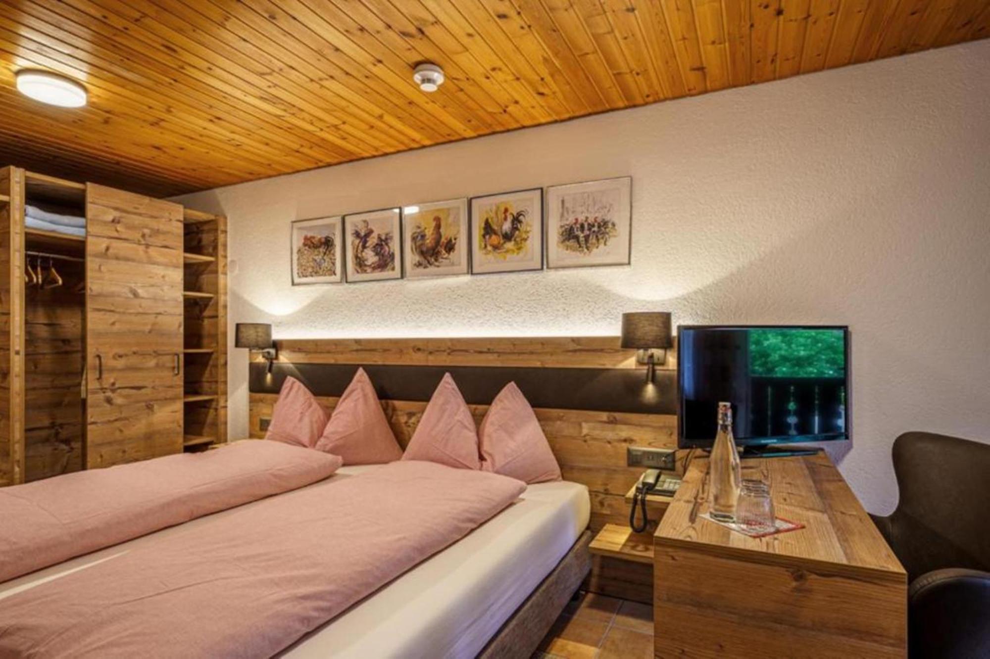 Alpenblick Hotel & Restaurant Wilderswil By Interlaken Exterior foto