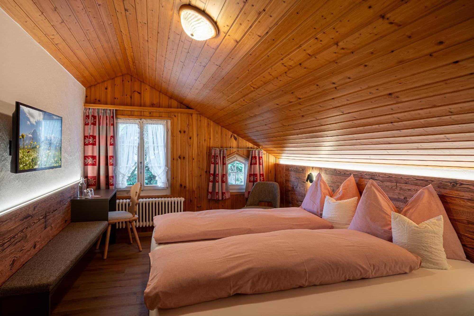 Alpenblick Hotel & Restaurant Wilderswil By Interlaken Exterior foto